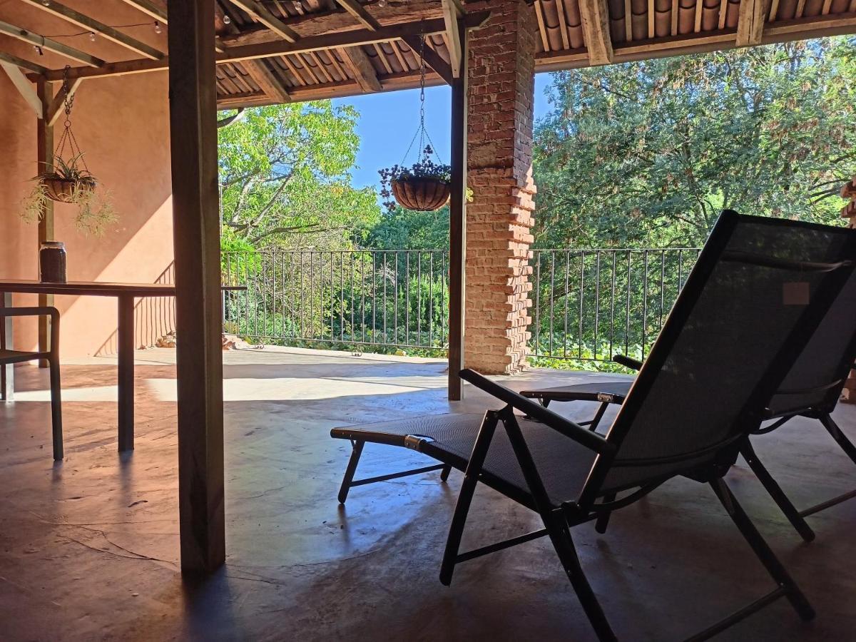 A Romantic Suite In The Countryside Near Torino Pecetto Bagian luar foto